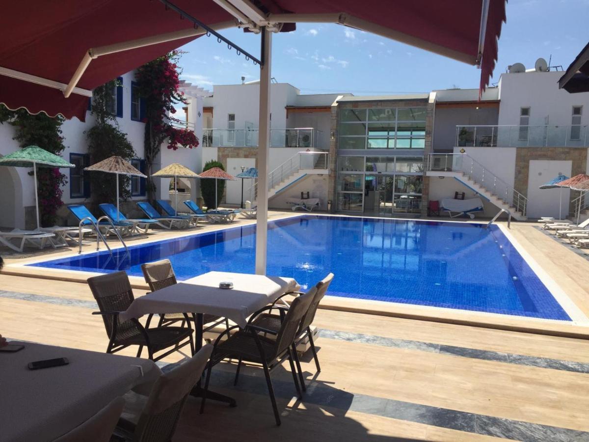 Paradise Apart Hotel Битез Екстериор снимка
