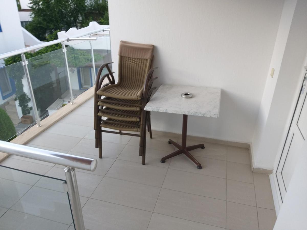 Paradise Apart Hotel Битез Екстериор снимка