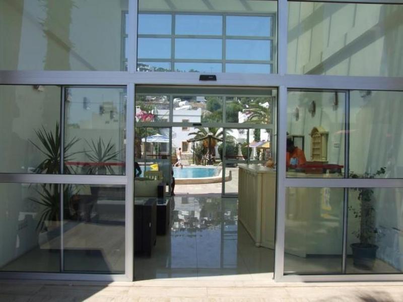 Paradise Apart Hotel Битез Екстериор снимка